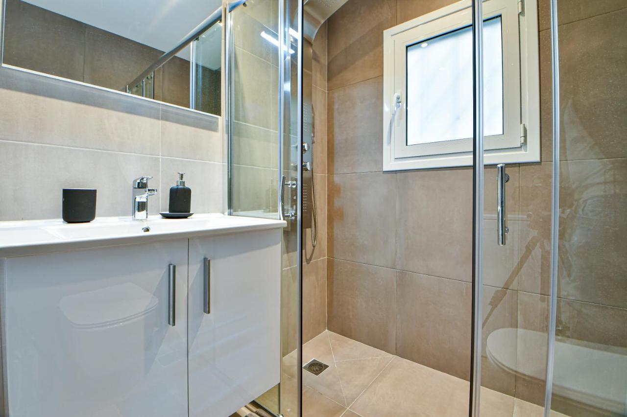 Boutique77 Luxury Apartment Athens Exterior photo