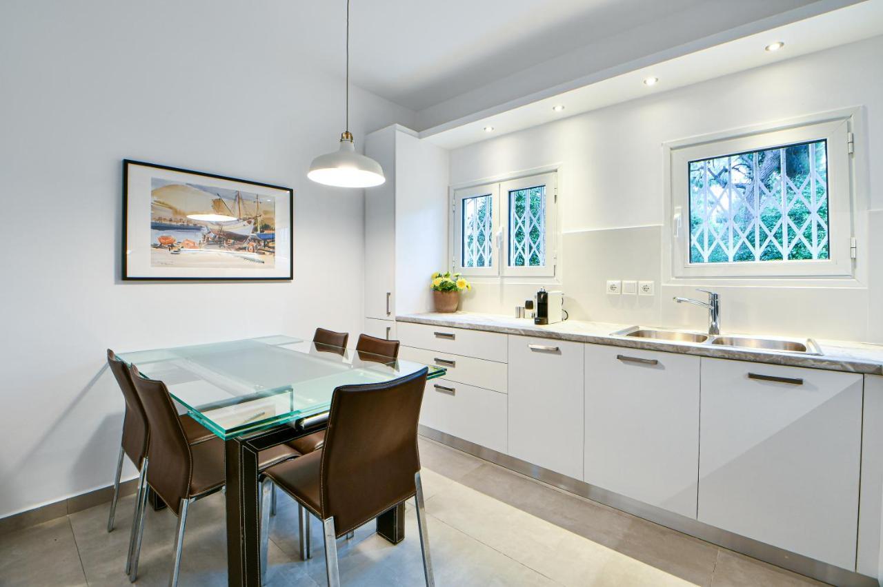 Boutique77 Luxury Apartment Athens Exterior photo