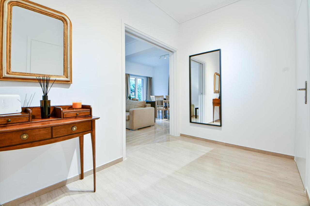 Boutique77 Luxury Apartment Athens Exterior photo